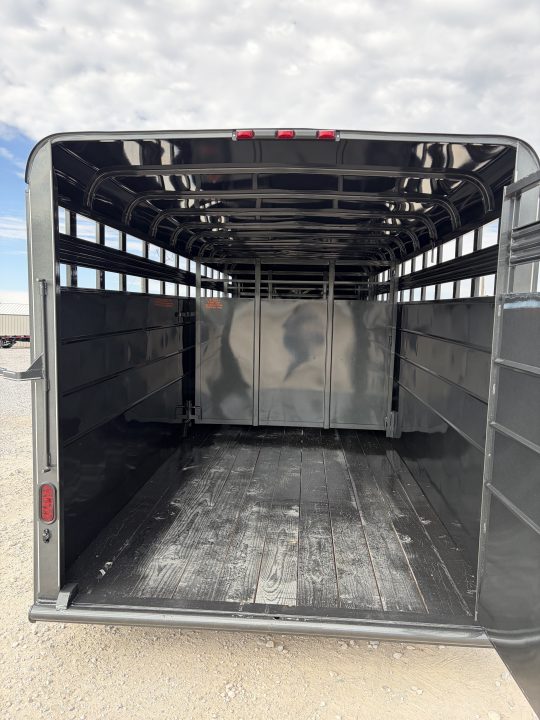 New 2027 Calico Trailers RANCH KING GN 6'8X20 Stock / Stock Combo Trailer