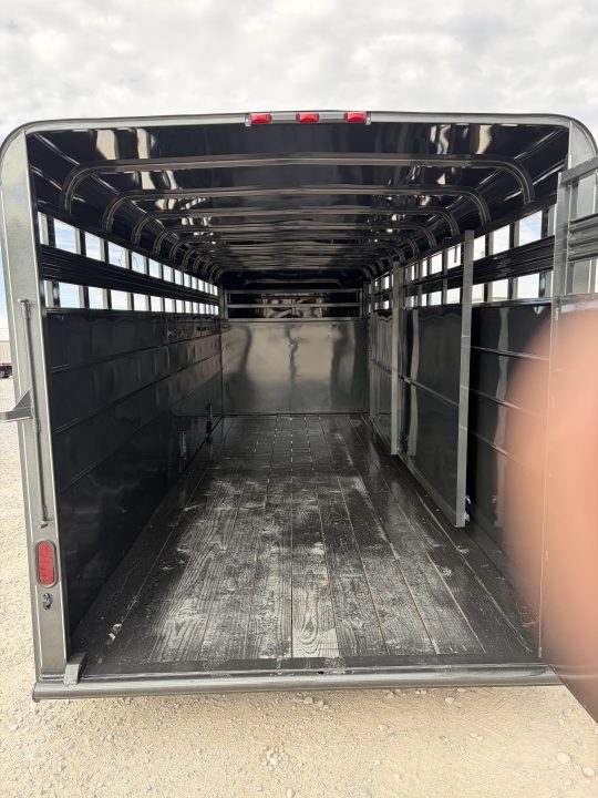 New 2027 Calico Trailers RANCH KING GN 6'8X20 Stock / Stock Combo Trailer