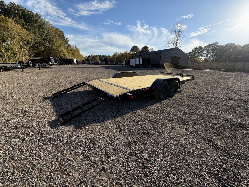 2027 7×18 Car Hauler Trailer photo 4