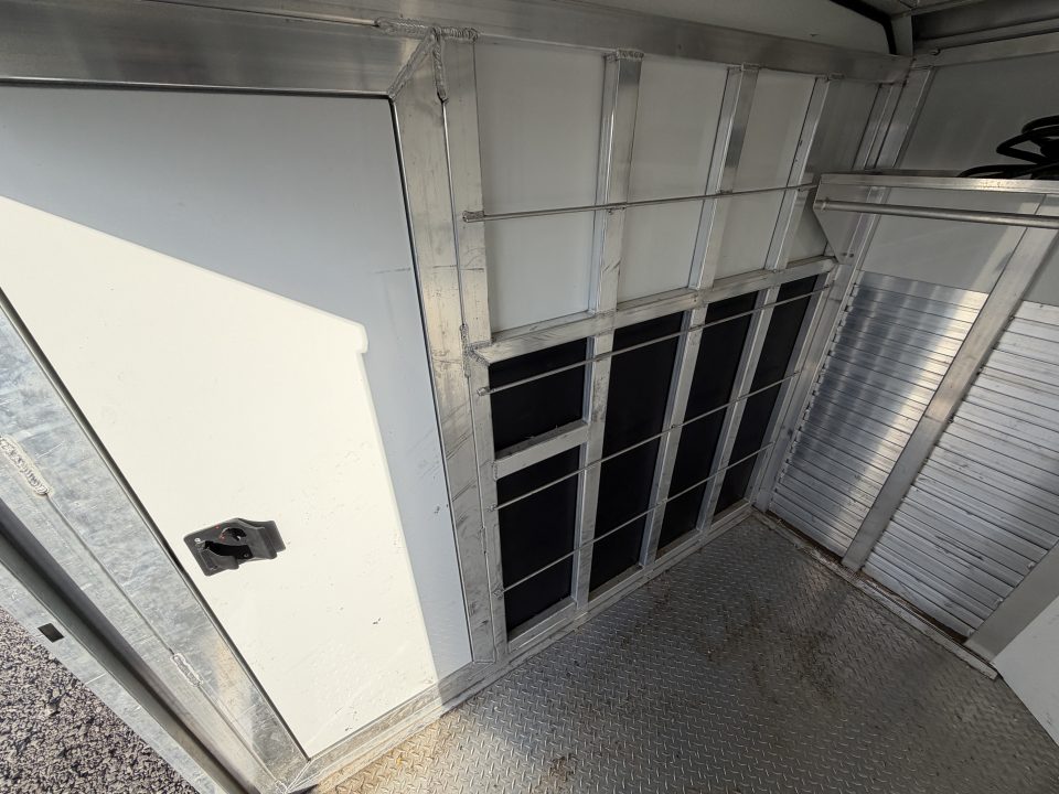 Used 2026 Bar-M 8 Pen 575