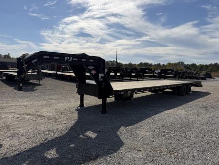 Used 2022 PJ 102"X36' 25.9K GVWR Gooseneck Flatbed Trailer