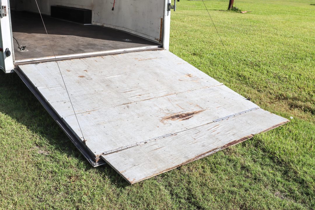 Used 2015 8.5X28 South GA Race Trailer