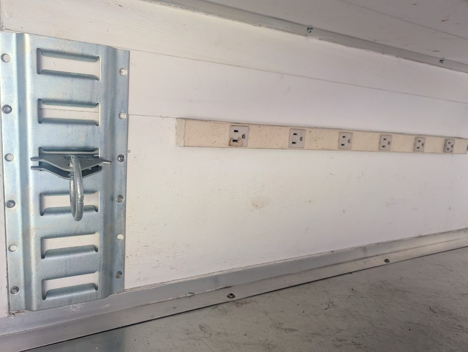 Used 2015 8.5X28 South GA Race Trailer