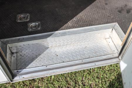 Used 2015 8.5X28 South GA Race Trailer