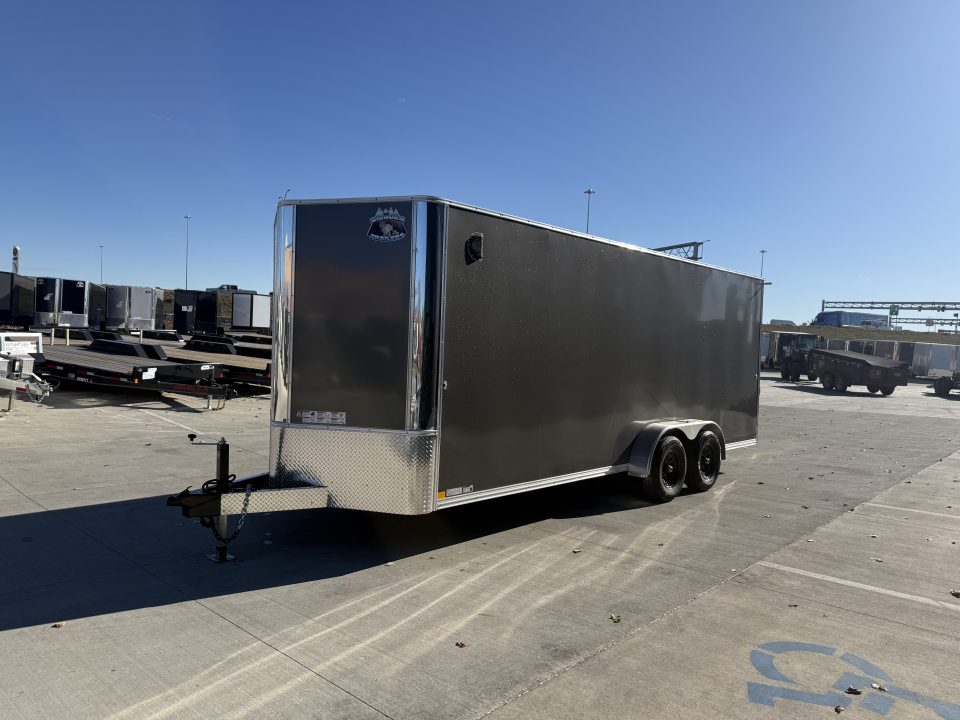 2027 Bighorn R&M photo 3