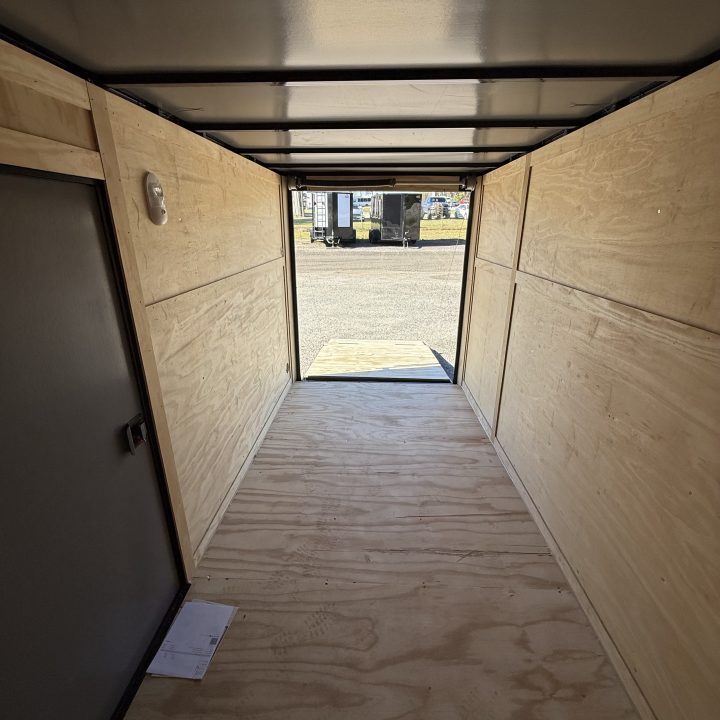 New 2027 Silverback Trailers 6x12sa Cargo / Enclosed Trailer