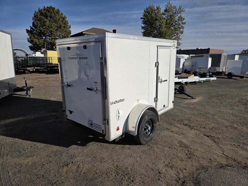 2027 Continental Cargo TXVHW58SA photo 2