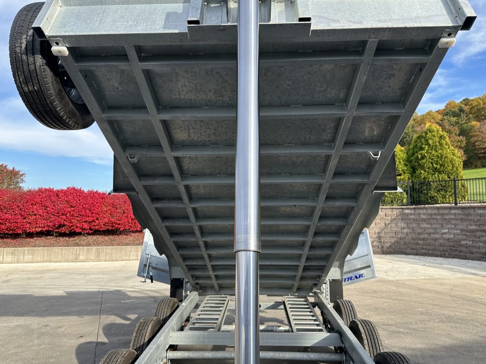 New 2025 K-Trail 16' Telescopic Dump (23,995 GVWR)