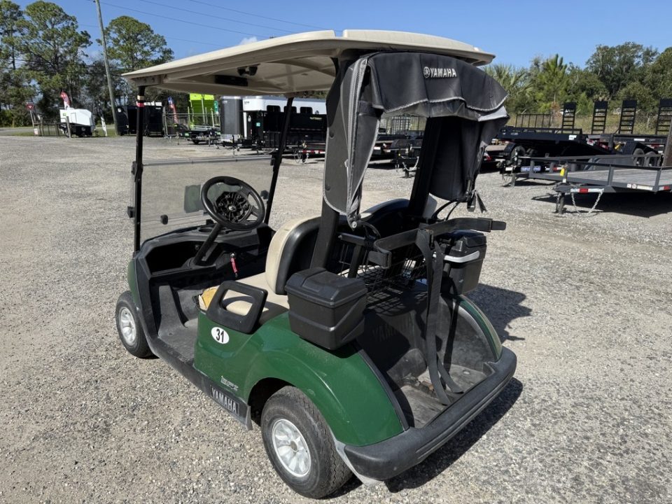 Used 2021 Yamaha 2 Seater Quiet Tech Gas Golf Cart with Enclosure