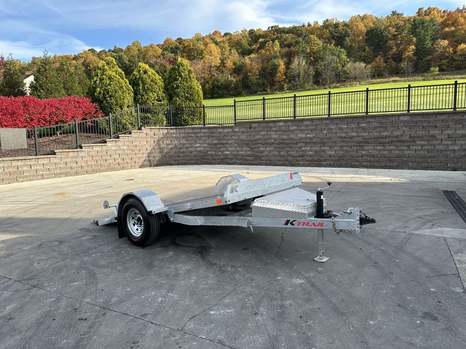 New 2025 K-Trail 12' Cushion Tilt