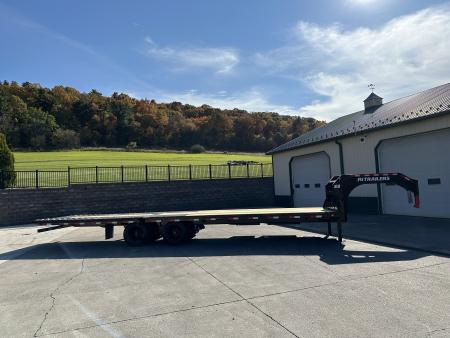 New PJ trailers 32' LY Hydraulic Dovetail