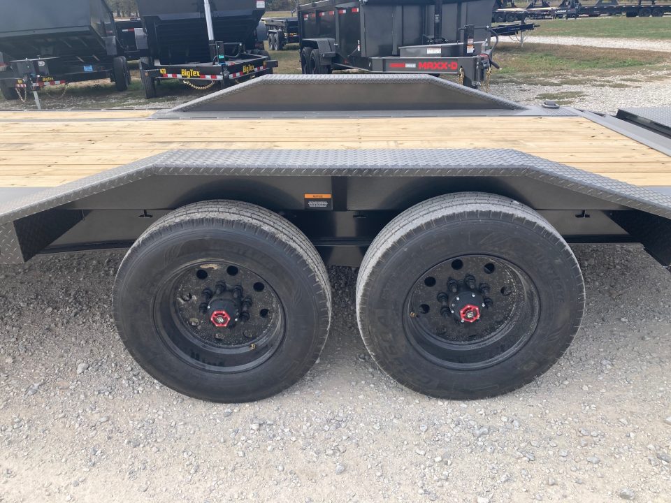 New 2027 MAXX-D 102x24 TANDEM 22K GN W/ 5' DOVE, MAX RAMPS & DRIVE OVER FENDERS Equipment Trailer