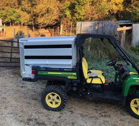New 2027 Hillsboro SB44 Livestock or Dog Box / 44"x60"