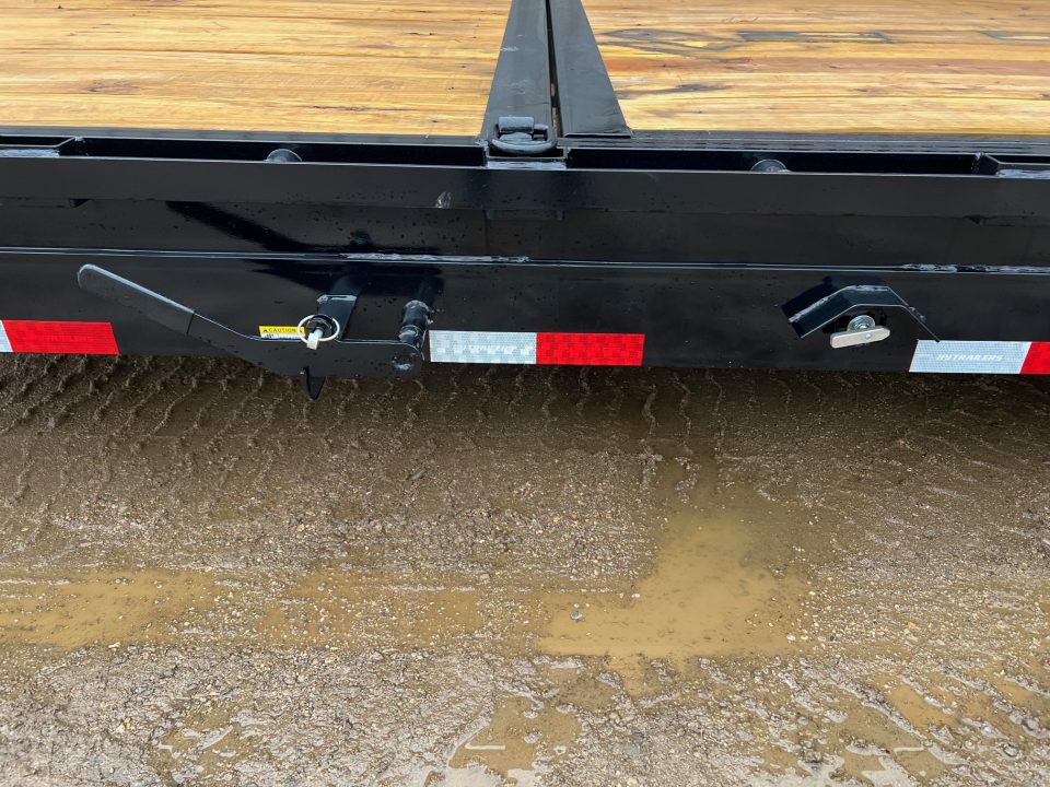New 2027 PJ Trailers 22' T6 Tiltbed Equipment Tilt Trailer