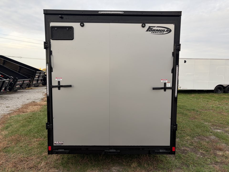 2027 Formula Trailers photo 3