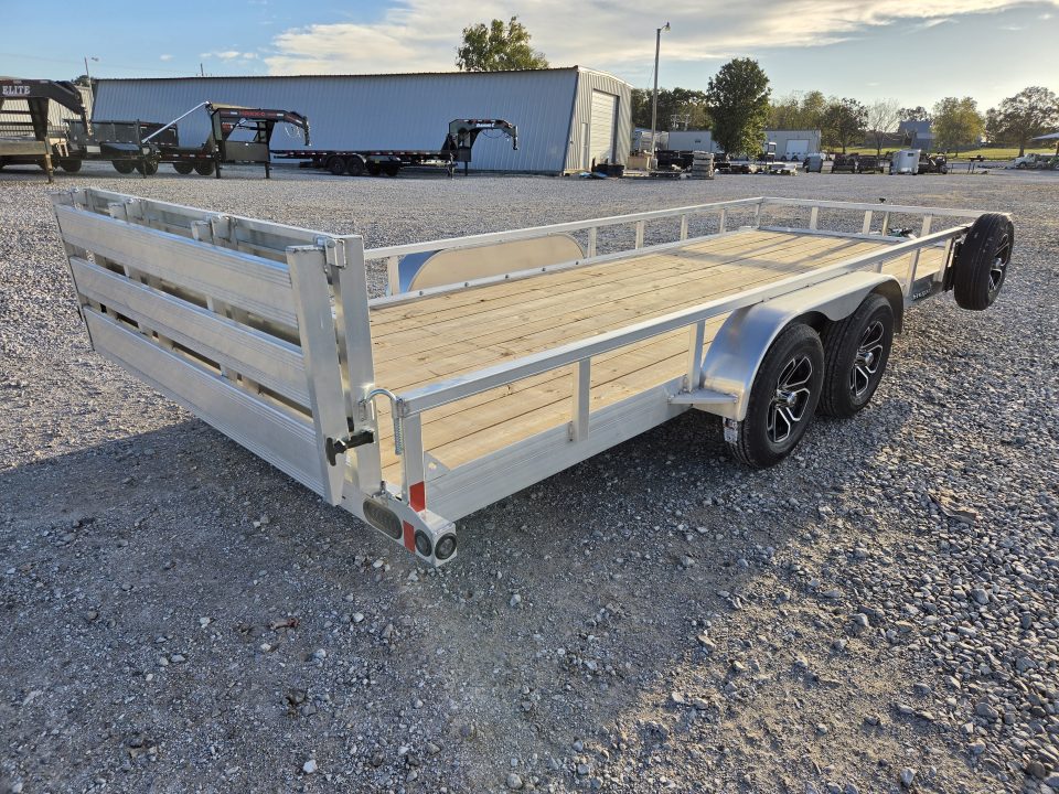 New 2027 Load Trail 83X20 TANDEM 7K ALUMINUM UTILITY W/BI-FOLD GATE & SPARE
