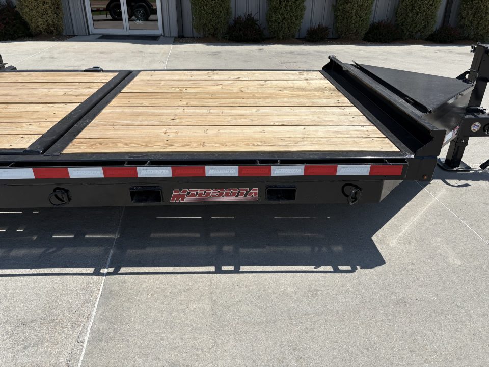 New 2027 Midsota NTB22-BP-154 (16 + 6) Tilt Trailer Tilt Trailer