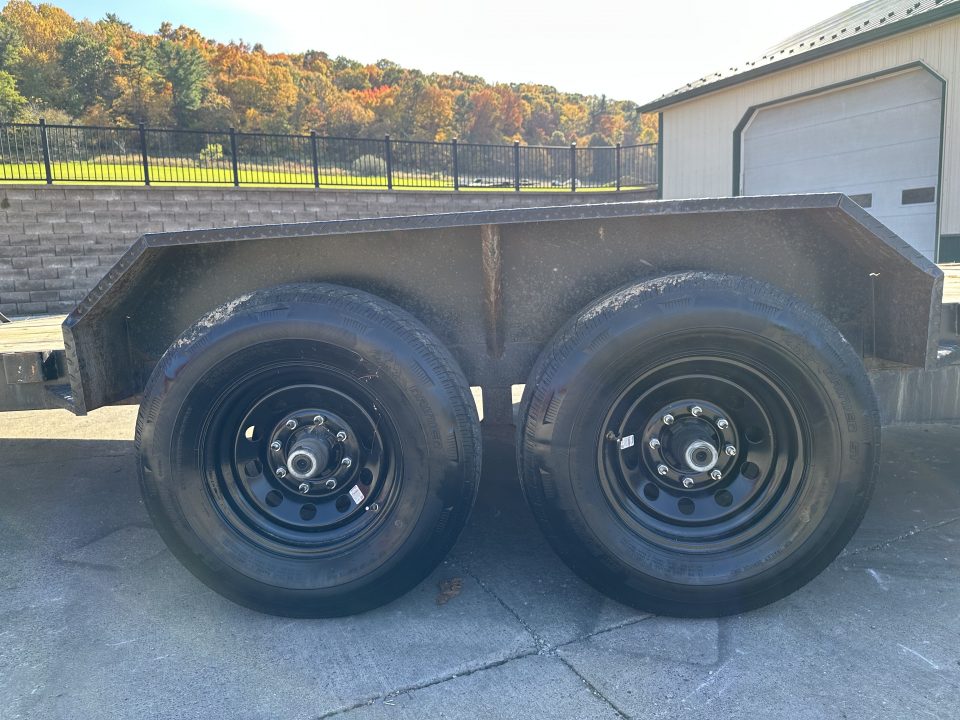 Used 2024 M B Companies 24' Equipment Trailer
