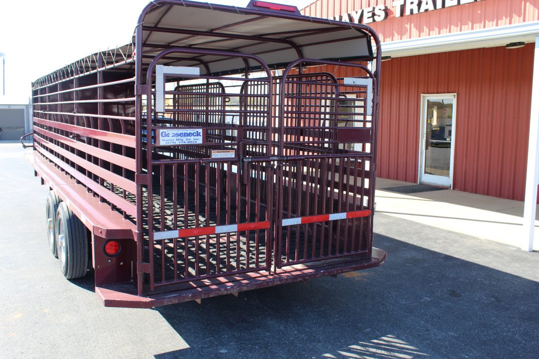 Used 2023 Gooseneck Trailer MFG 24 FOOT Stock / Stock Combo Trailer