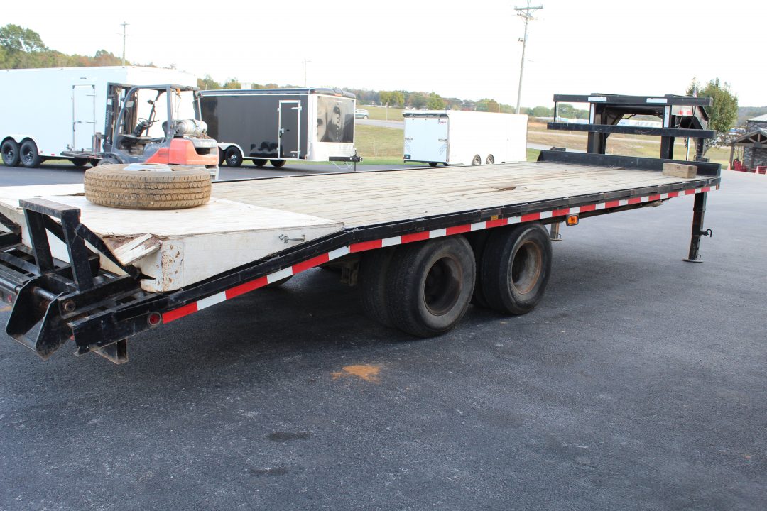 Consignment 2003 Albright Trailer GOOSENECK Equipment Trailer