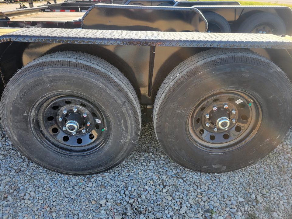 New 2027 Sure-Trac 7x18+4 Tilt Bed Equipment Trailer
