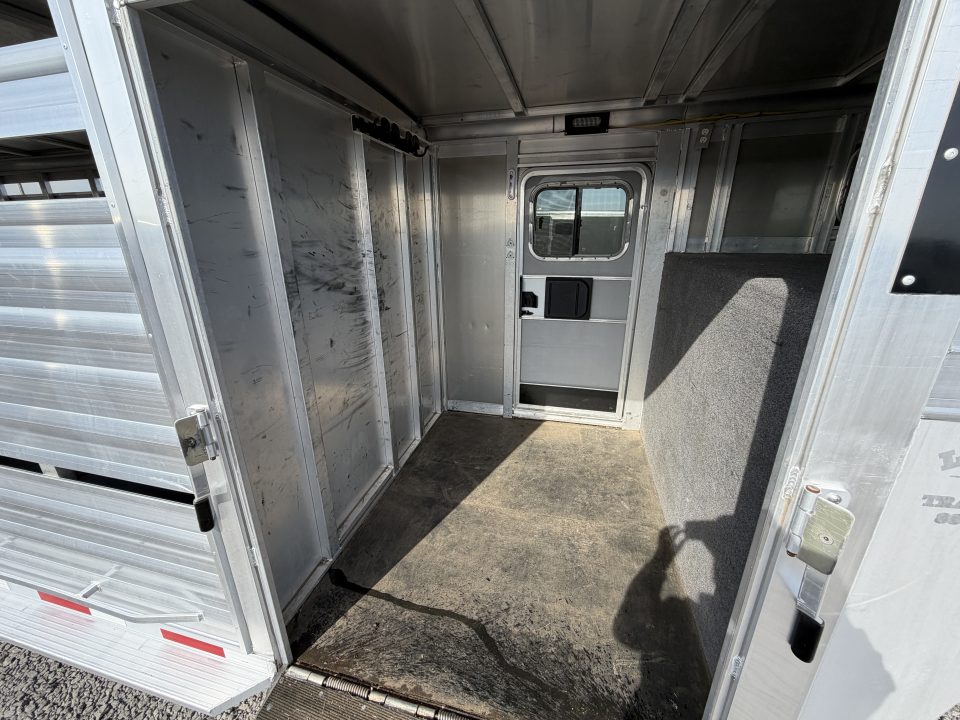 Used 2020 Exiss Trailers STC 3185
