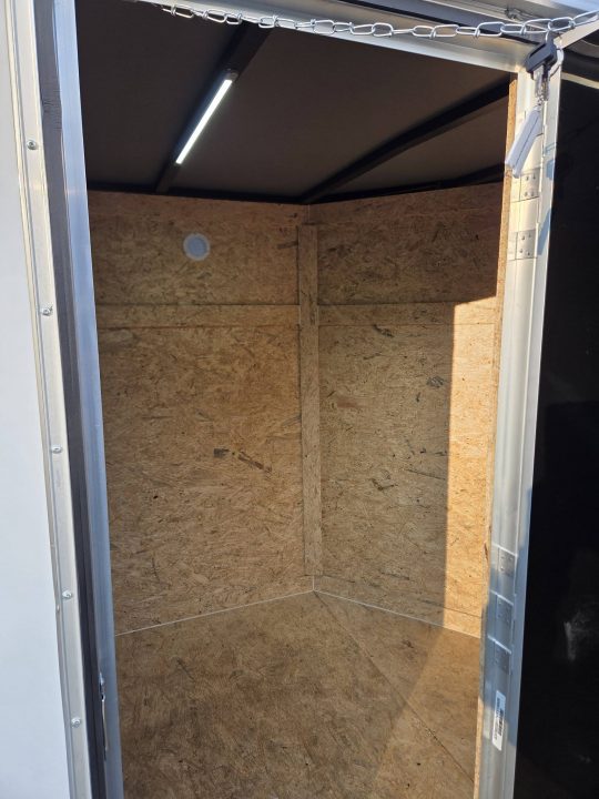 New 2027 Covered Wagon Trailers 5x8 cargo trailer with barn doors 5,6 height Cargo / Enclosed Trailer