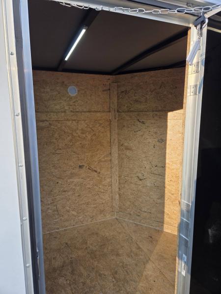 New 2027 Covered Wagon Trailers 5x8 cargo trailer with barn doors 5,6 height Cargo / Enclosed Trailer