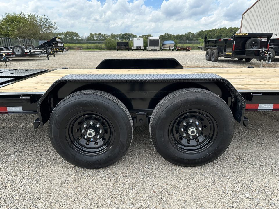 New 2027 Big Tex 14EH 83"x18' 15.4k Equipment Trailer