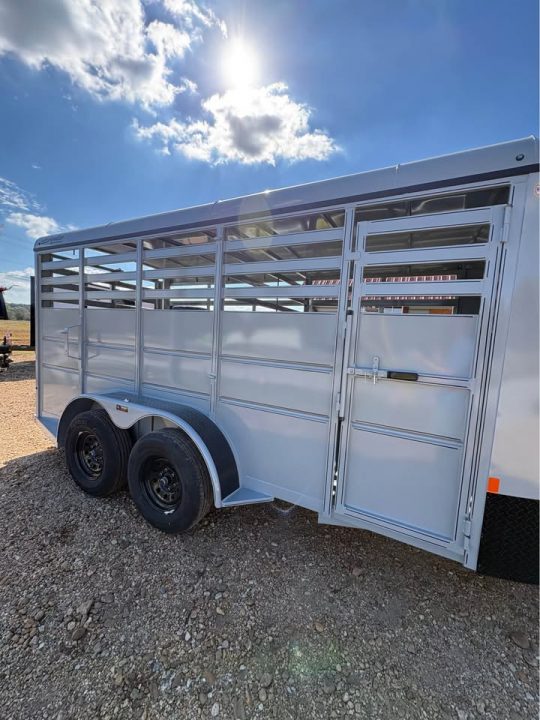 New 2027 Delta Mfg 16' Stock Bumper Pull Horse Trailer