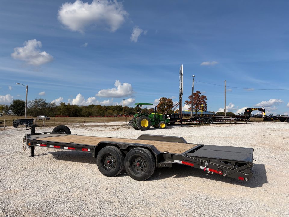 New 2027 MAXX-D EHX TANDEM HD CH W/ 4' DOVE/ MAX RAMPS/ 83X22 Car Hauler