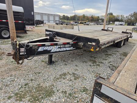 Used 2011 Eager Beaver 102X26 TANDEM PINTLE W/22.5K AIR BRAKE AXLES OAK FLOOR & 6FT DOVE