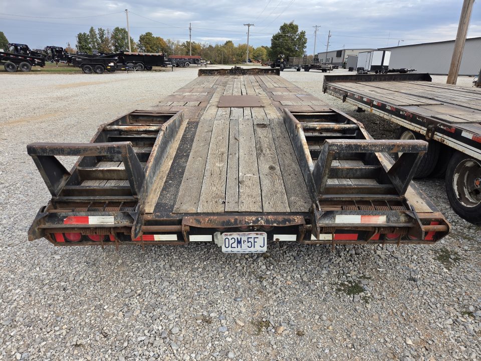 Used 2008 Eager Beaver 102X30 TRIPLE PINTLE W/3-22.5K AIR BRAKE AXLES OAK FLOOR 6'DOVE FLIPOVER RAMPS & AIR LIFT FRONT AXLE