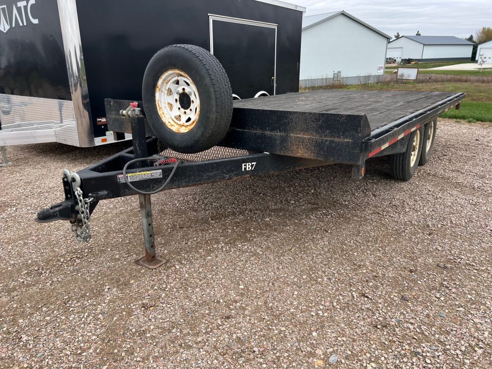 Used 2007 Jensen Deckover Equipment Trailer