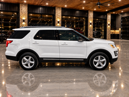 Used 2016 Ford EXPLORER XLT AWD SUV