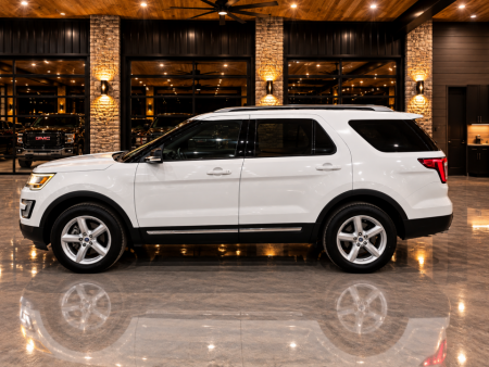 Used 2016 Ford EXPLORER XLT AWD SUV