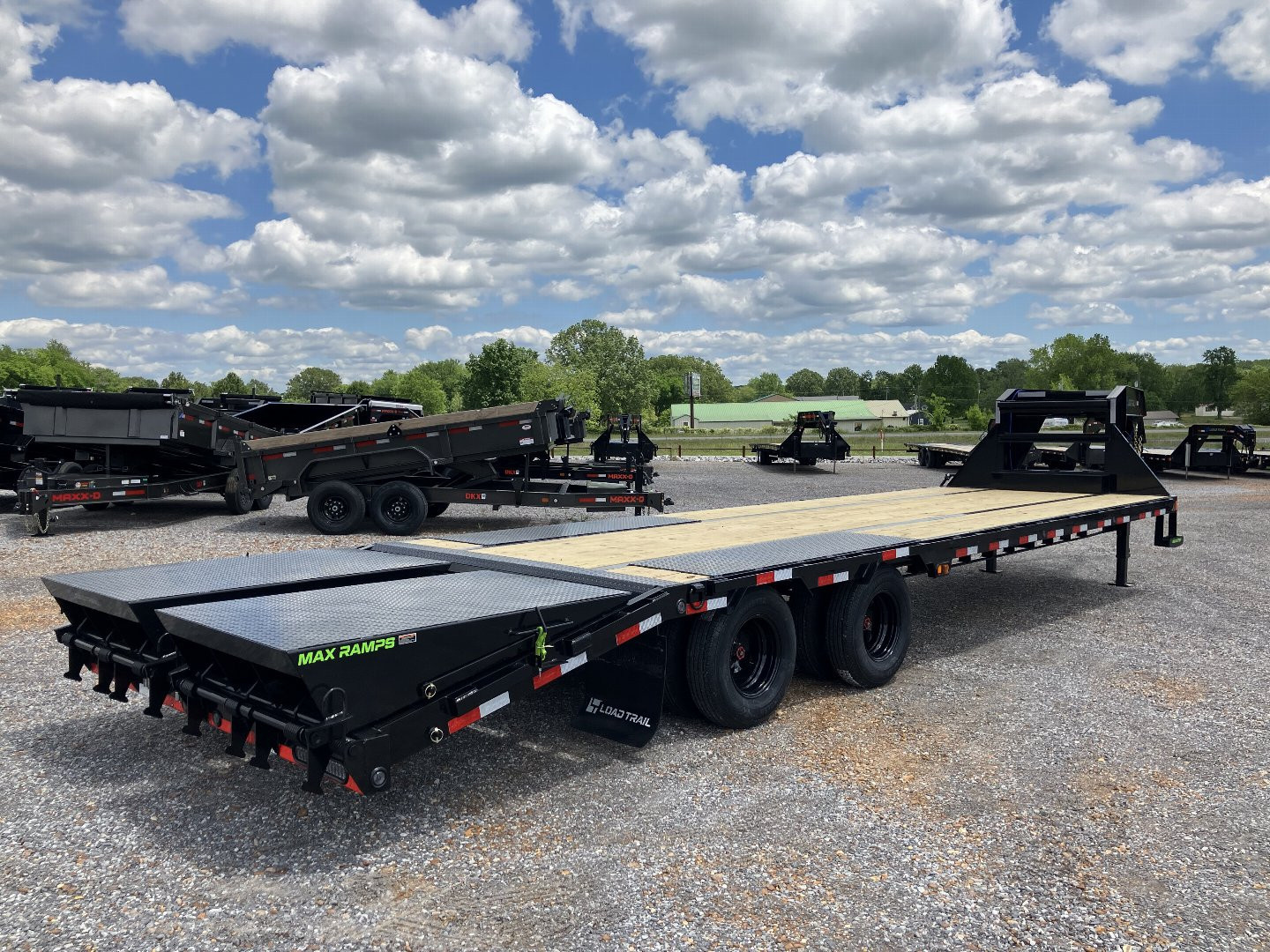 New 2025 Load Trail Gooseneck Flatbed Trailer | 102" x 30' 25.9KGVWR
