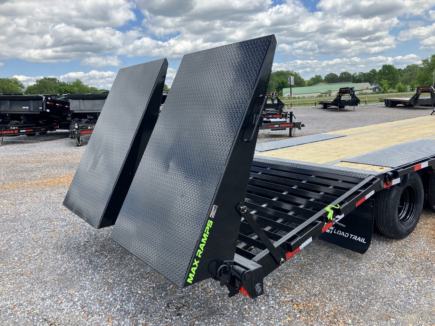 New 2025 Load Trail Gooseneck Flatbed Trailer | 102" x 30' 25.9KGVWR
