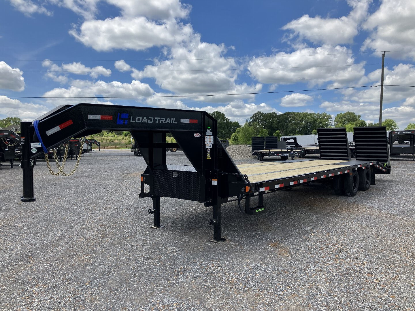 New 2025 Load Trail Gooseneck Flatbed Trailer | 102" x 30' 25.9KGVWR