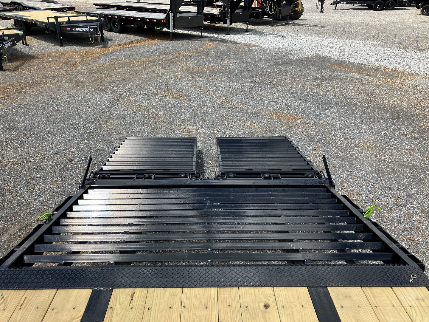 New 2025 Load Trail Gooseneck Flatbed Trailer | 102" x 30' 25.9KGVWR