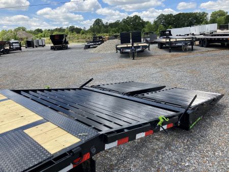 New 2025 Load Trail Gooseneck Flatbed Trailer | 102" x 30' 25.9KGVWR