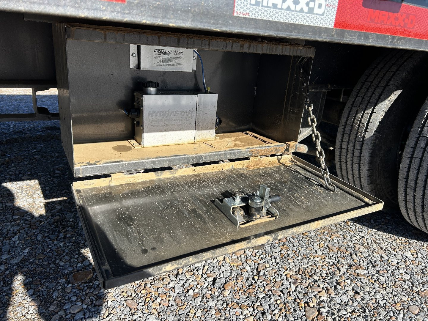 Used 2024 MAXXD Gooseneck Flatbed Trailer | 102" x 28' 30K GVWR