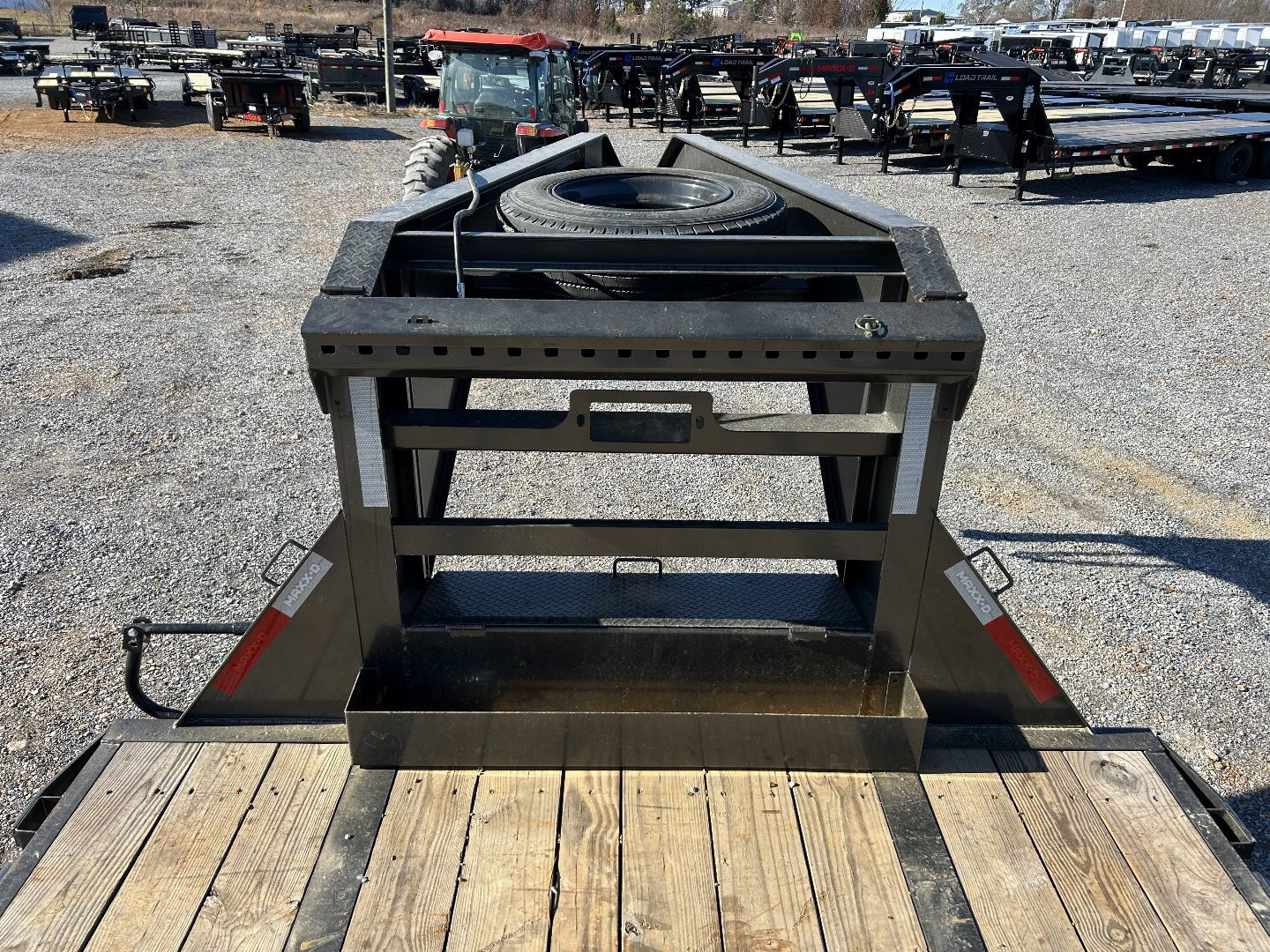 Used 2024 MAXXD Gooseneck Flatbed Trailer | 102" x 28' 30K GVWR