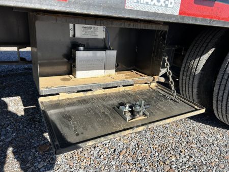 Used 2024 MAXXD Gooseneck Flatbed Trailer | 102" x 28' 30K GVWR