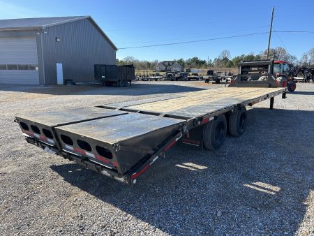 Used 2024 MAXXD Gooseneck Flatbed Trailer | 102" x 28' 30K GVWR