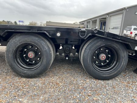 New 2025 MAXXD Gooseneck Trailer | 36' x 102' 30K GVWR