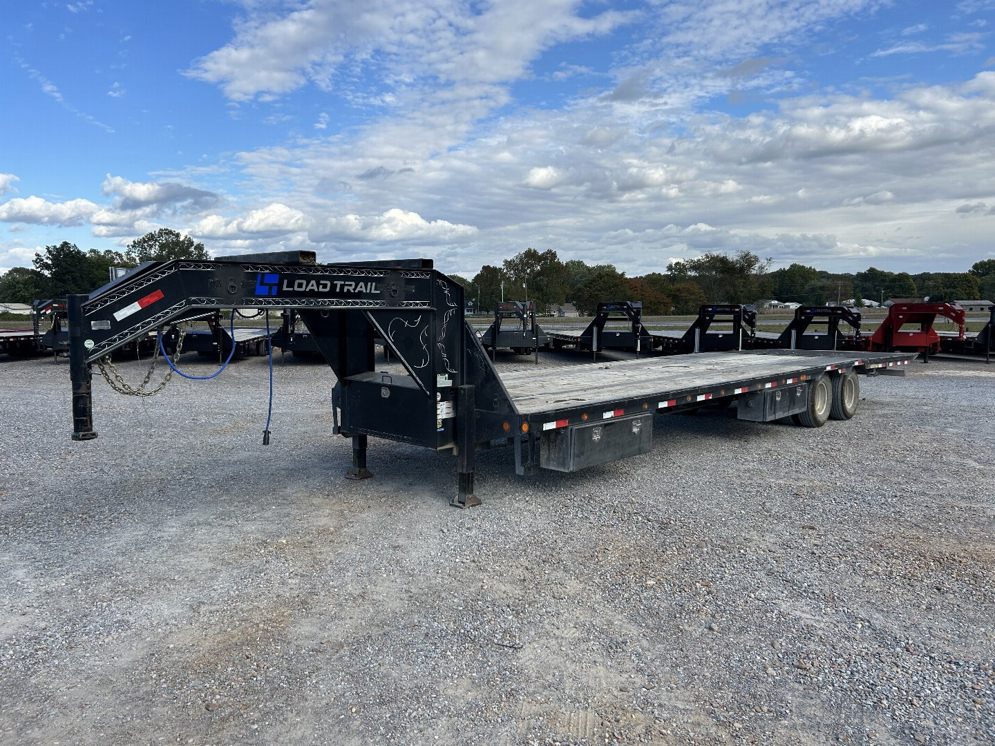 Used 2018 Load Trail 102"X34' 22K Hyd Dove Gooseneck Trailer