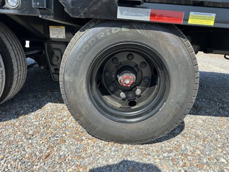 New 2025 Load Trail Gooseneck Trailer | 102" x 36' 30K GVWR