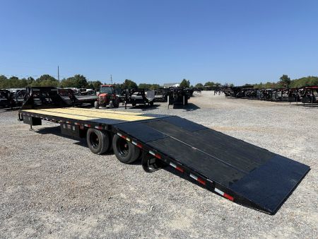 New 2025 Load Trail Gooseneck Trailer | 102" x 36' 30K GVWR