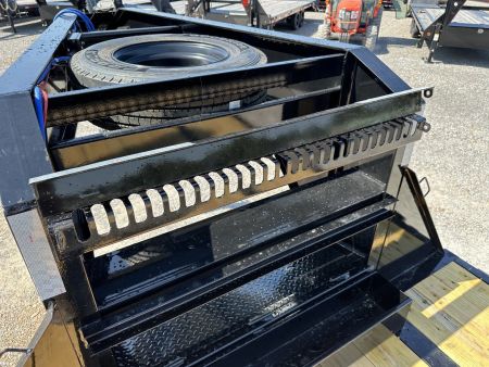 New 2025 Load Trail Gooseneck Trailer | 102" x 36' 30K GVWR